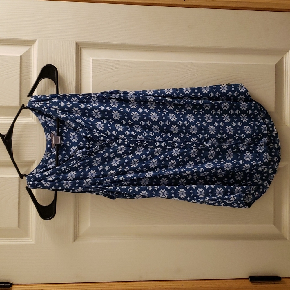 Eddie Bauer Sleeveless Buttonup Blouse, Size Small, Blue